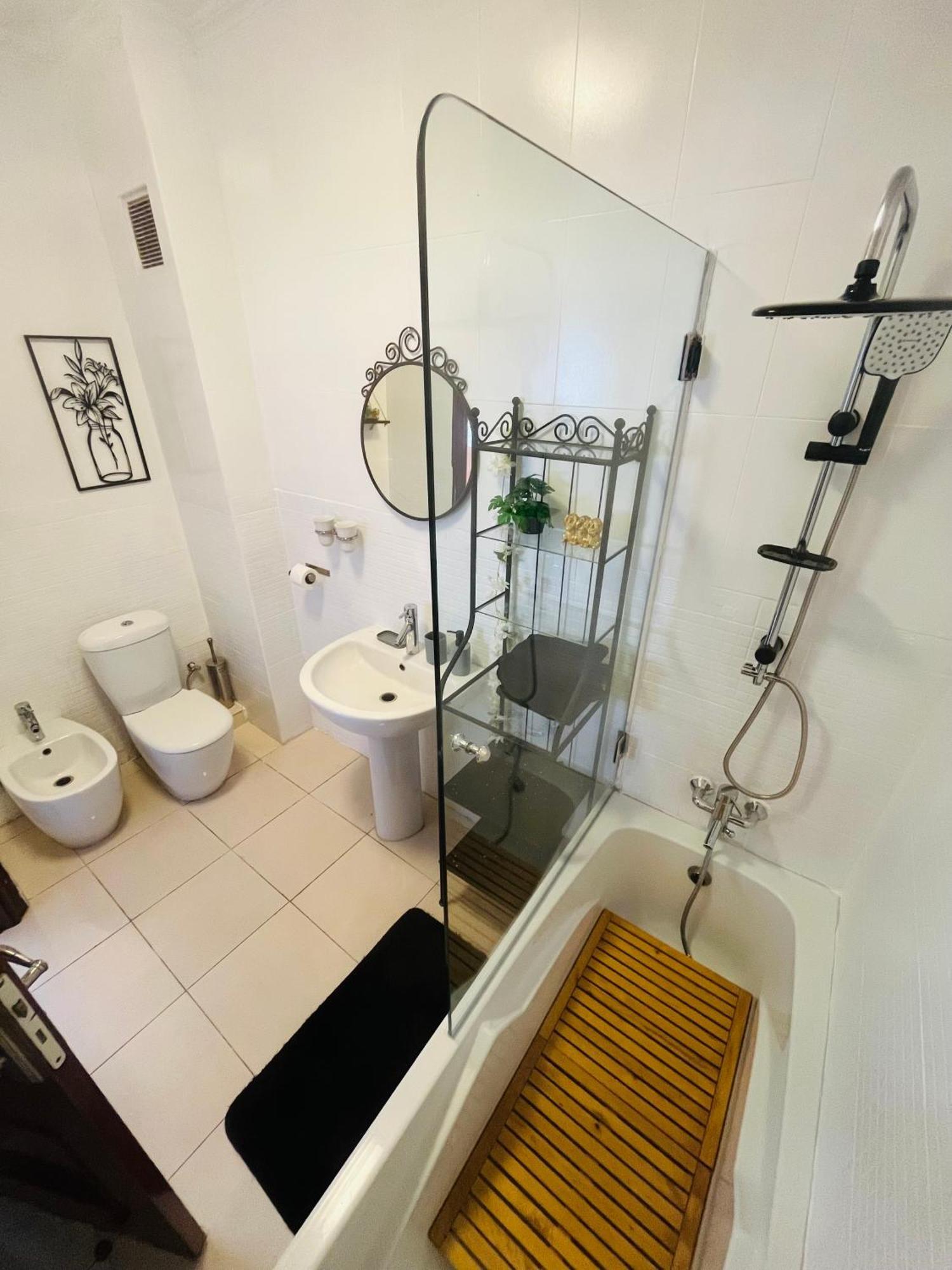 Bright Apartment With Sea View, Few Steps Away From The Tgv Tangeri Esterno foto